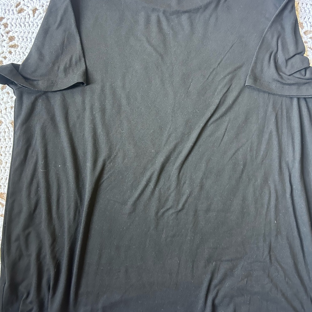 Women’s Shein Curve  Black  White Dandelion Shirt 1X - Picture 10 of 10